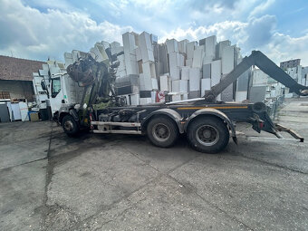 Hákový nakladač na prepravu kontajnerov s hydraulickou rukou - 7
