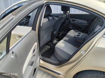 Chevrolet Cruze LT - 7