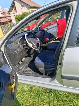 Peugeot 206 - 7