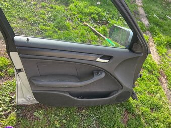 Ľavé predné dvere BMW e46 318d - 7