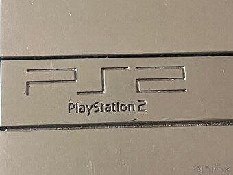 PlayStation 2 Slim - 7