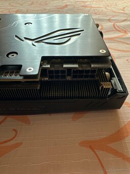 Asus Rog Strix 1080 8GB - 7
