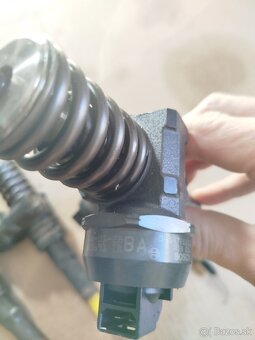 Na predaj 1.9 pd tdi vstrekovače (4 ks) - 7