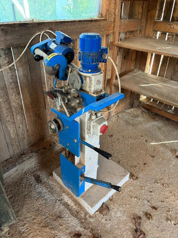 Prodám použitou Dvoukotoučovou Úhlovou pilu PP-550 - 7