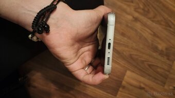 Samsung Galaxy s23 FE v top stave, prakticky novy - 7