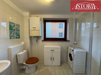 PRENÁJOM 2- izbový byt v centre mesta Martin Jesenského ul. - 7