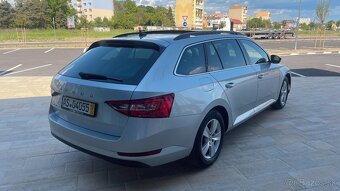 Škoda Superb Combi 2.0TDi 110 DSG - 7