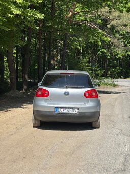 Volkswagen Golf V - 7