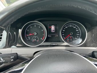VW GOLF 7 1.4TSI 92kw r.8/2017 84568km plně pojizdné doh. - 7