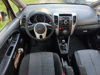 Kia Venga 1.4 benzin 66 kw , 74 000 km - 7