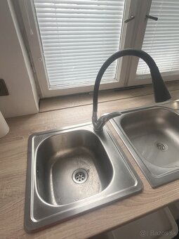 Kuchynský drez nerezový - 7