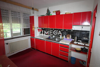 Na predaj rodinný dom s veľkým potenciálom blízko mesta Hume - 7