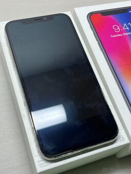 IPHONE X • 64GB - 7