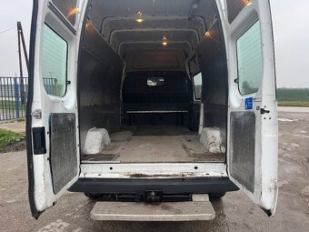 Predám Ford Tranzit 2.4 TDCi 103kw 6M r.v.2008 - 7