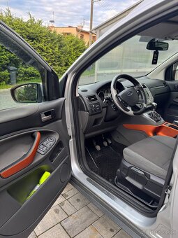 Ford Kuga 2.0 TDCi - 7