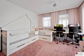 REB.sk,Predaj 3 izbový byt 90 m2+60 m2 terasa,Mierová ul, Ru - 7