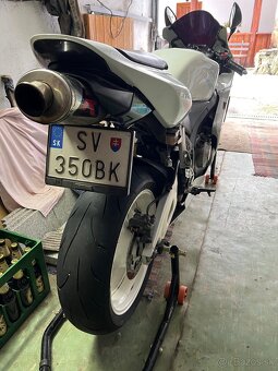 Honda CBR600rr v TP 25kw - 7