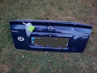 Predám diely na Opel astra G sedan - 7