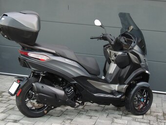 PIAGGIO MP3 530 HPE 2023 ABS ASR SPIATOČKA,,B"vodičák - 7