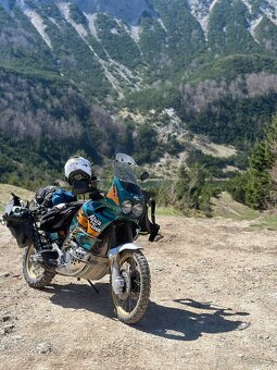 Honda Africa twin xrv 750 - 7