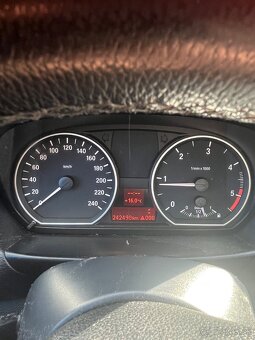 BMW rad1 105kw 2008 - 7