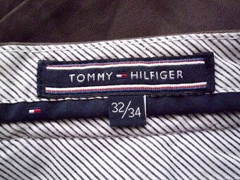 Tommy Hilfiger pánske chino nohavice s elastan M 32/34 - 7