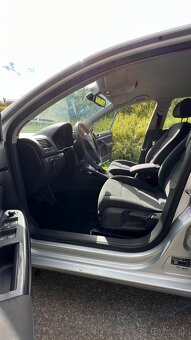 Volkswagen Golf 5 1.9 TDI - 7