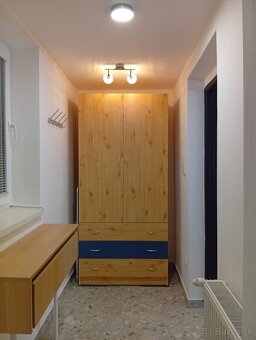 PRENAJMEM ZREKONŠTRUOVANÚ GARSÓNKU V KE-FURČA - 7