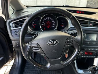 Kia Ceed 2018 AUTOMAT, kupované SR, GOLD - 7