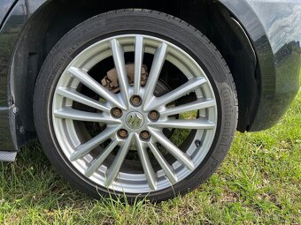 Predám Suzuki Swift sport 1.6vvti - 7