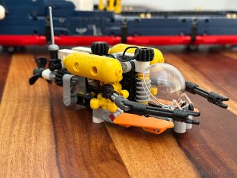 Lego Technic 42064 Ocean Explorer - 7