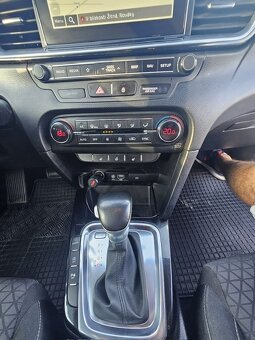 Predám KIA Cee’d Sporty Wagon 1.6 CRDi 136k Gold A/T - 7