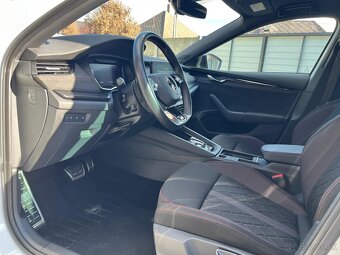 Škoda Octavia Combi 2.0 TDI RS DSG - 7
