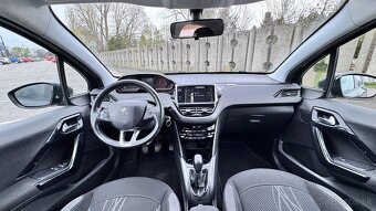 Peugeot 208 - 7