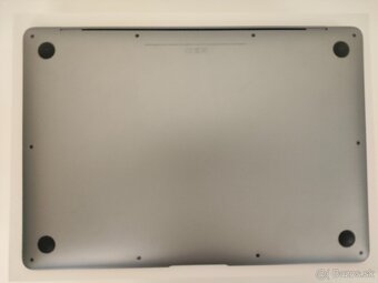 MacBook Air 2020 | i7 • 8GB • 256GB SSD - 7