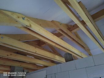 Na predaj: Rozostavaný 5-izbový rodinný dom v Socovciach - 7