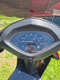 Honda Lead 110 - 7