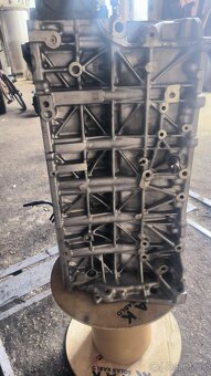 Bmw Blok N57D30A 190KW - 7