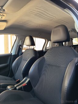 Peugeot 2008 (2013) 1.6 VTI - 7