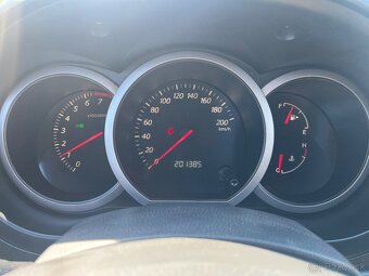 Suzuki Grand Vitara 2.0 benzín - 7