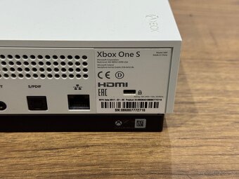 Herná konzola Xbox One S 1TB - 7