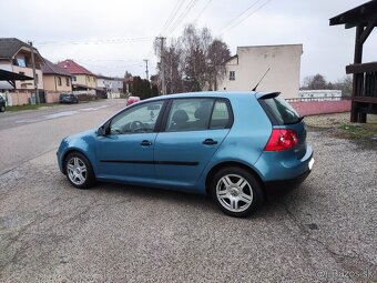 Volkswagen golf 5 1,4 55kw benzín - 7