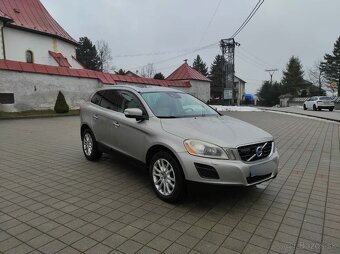 Volvo XC 60 D5 158kW ,Panorama, Webasto 4x4 - 7