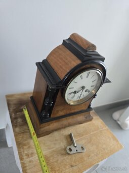 Starožitné stolové hodiny.. - 7
