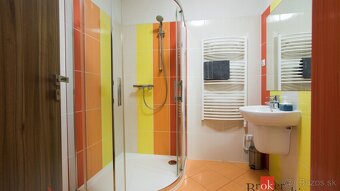BEŠEŇOVÁ / Predaj apartmánového domu / 2 samostatné jednotky - 7