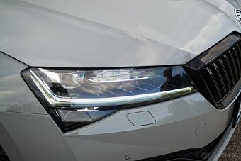 Škoda Superb Combi Sportline 4x4 DSG - 7