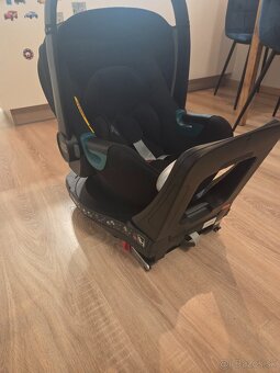 Britax Römer BABY-SAFE 3 i-Size Bundle Flex iSense - 7