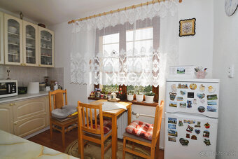 PREDAJ 1 izbového bytu blízko centra v HUMENNOM - 7