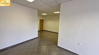 EXKLUZÍVNY ADMINISTRATÝVNY PRIESTOR NA PODNIKANIE V PÚCHOVE. - 7