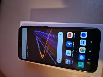 predám Huawei P20 lite - 7